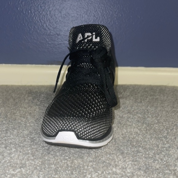 APL Ascend 6.5 - Picture 2 of 5
